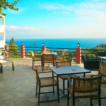 Studio Ideal For An Escape With Swimming Pool On Beach Pelekas